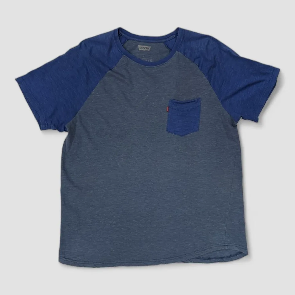 Футболка Levi`s (XL) — архивная находка