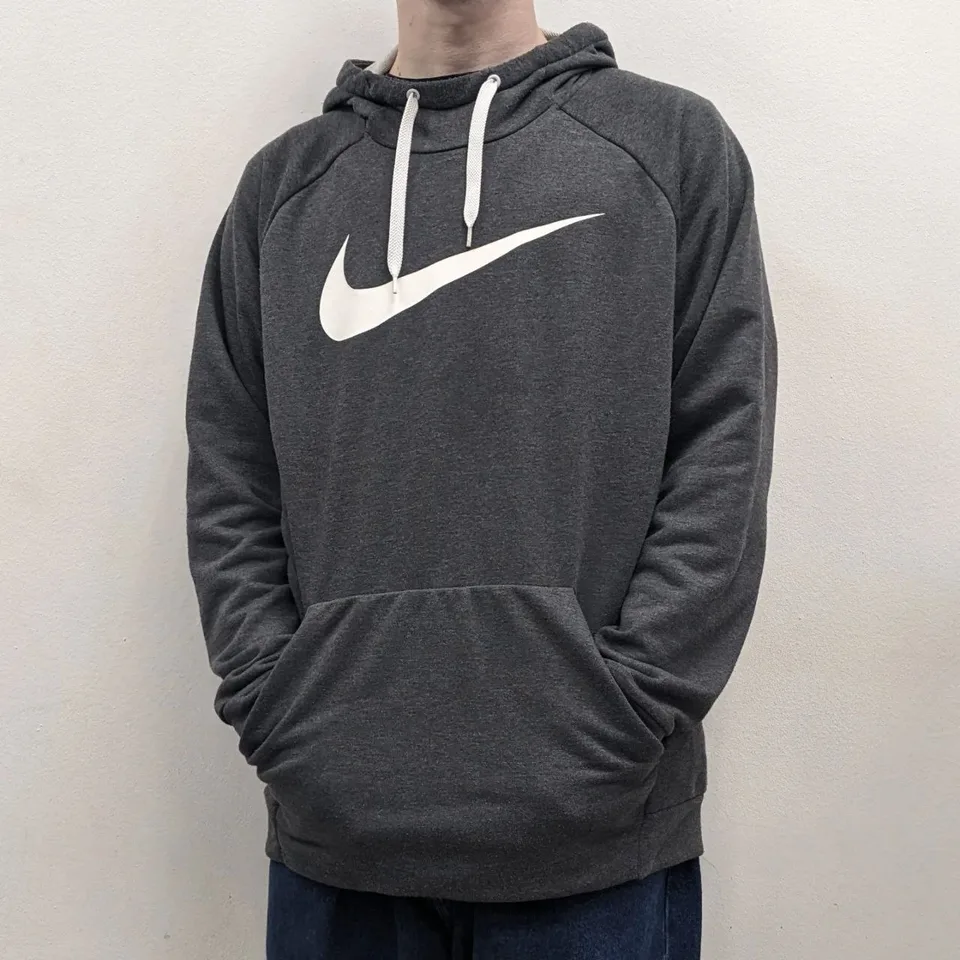Худи Nike (XL) — архивная находка
