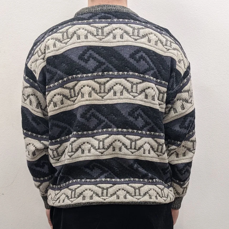 Свитер винтаж (XL) — фотография 3