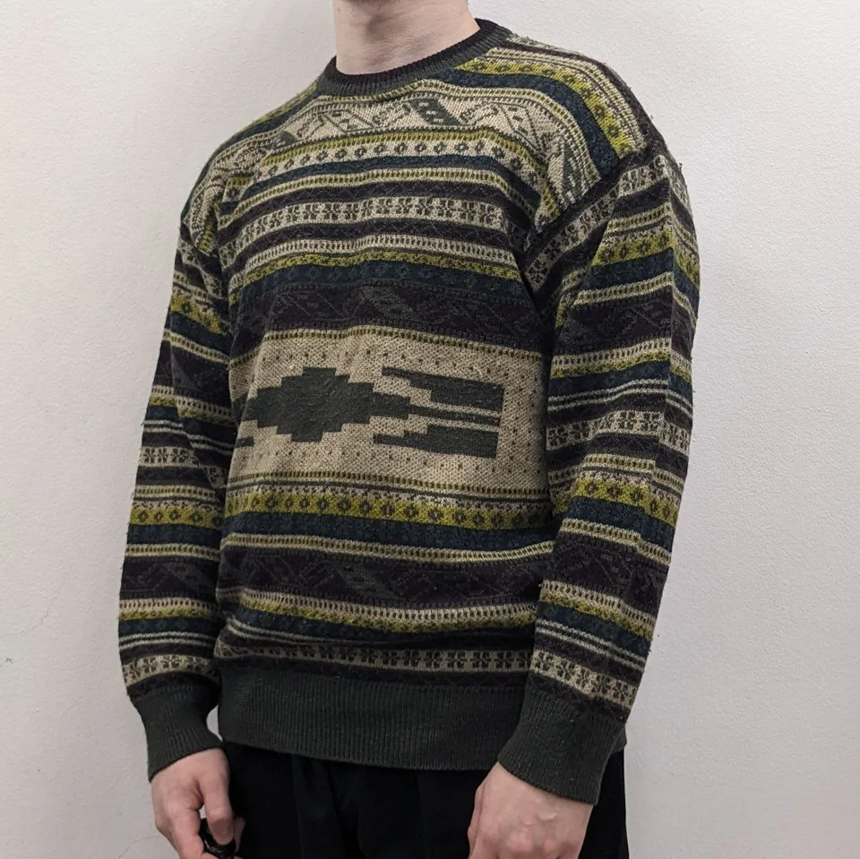 Свитер винтаж (XL) — архивная находка