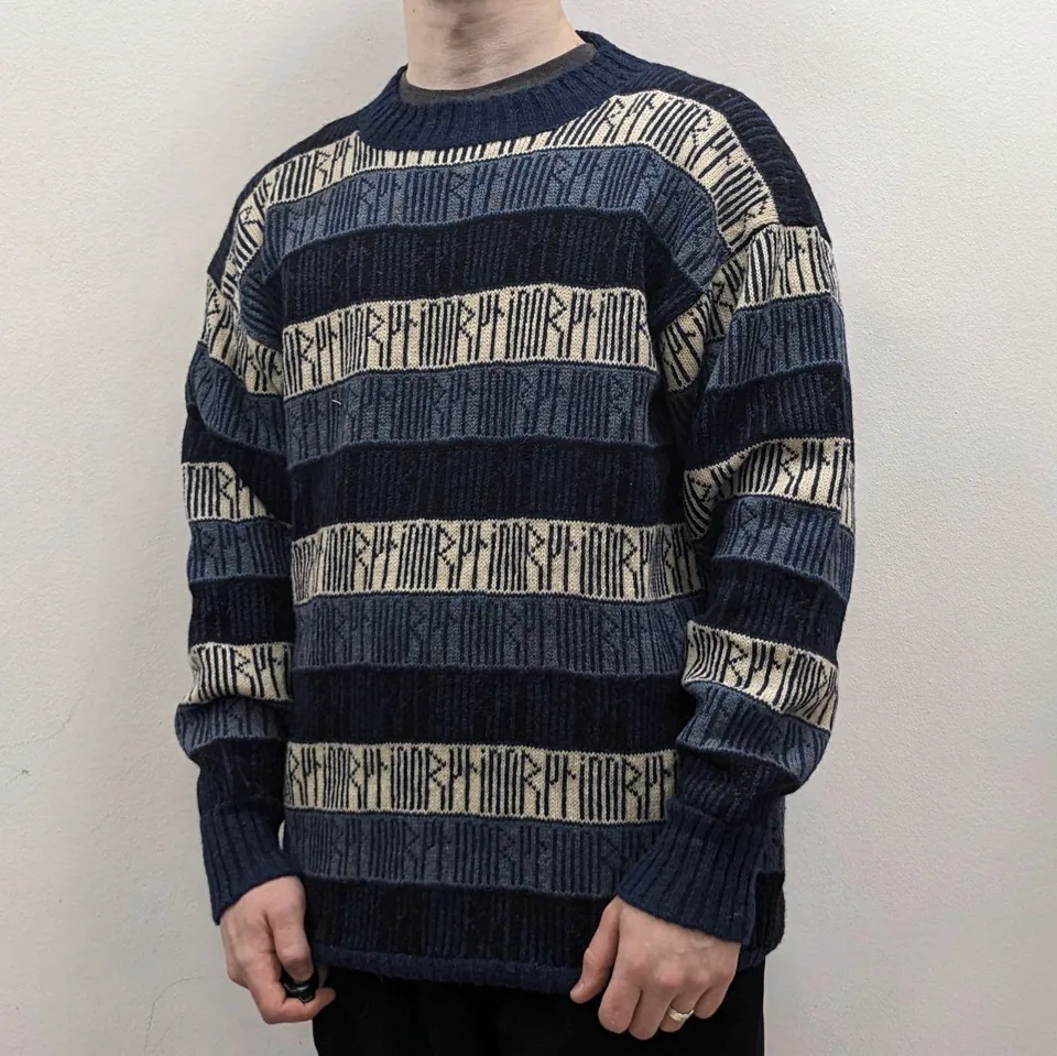 Свитер винтаж (XL) — архивная находка