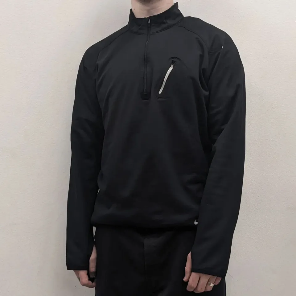 Свитшот Nike (L) — архивная находка